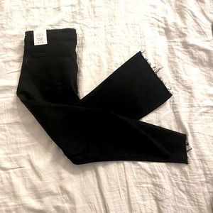 NWT Black Zara Ankle Cropped Jeans
